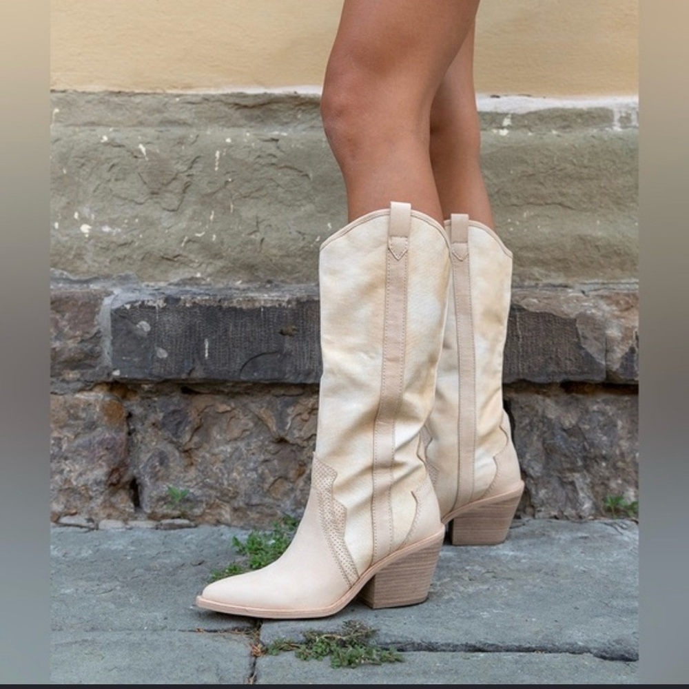Dolce Vita Women's Beige Canvas Western Boots